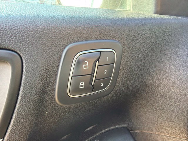Used 2020 Ford Escape SEL AWD/4WD image 11