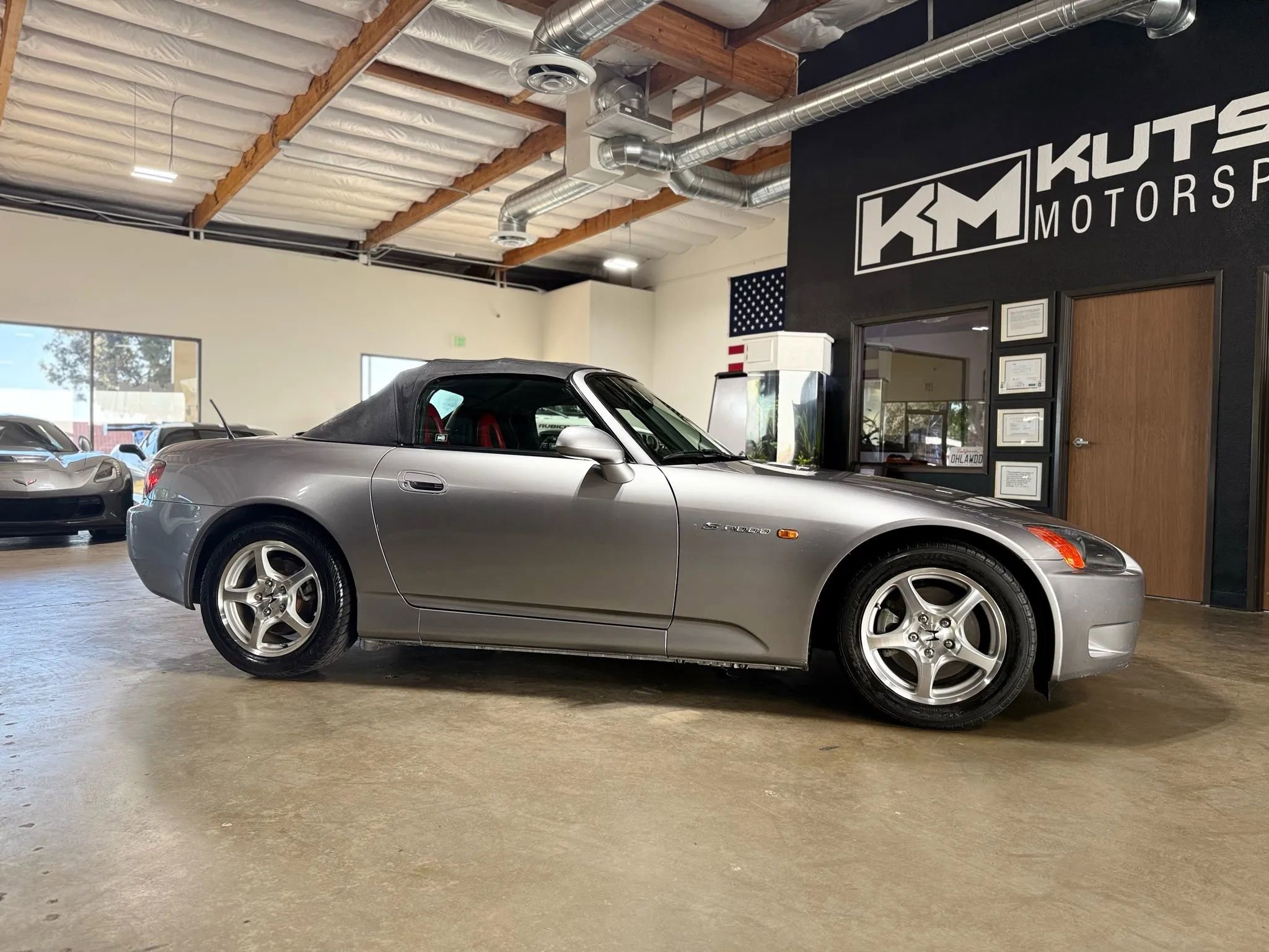 Used 2001 Honda S2000 image 2