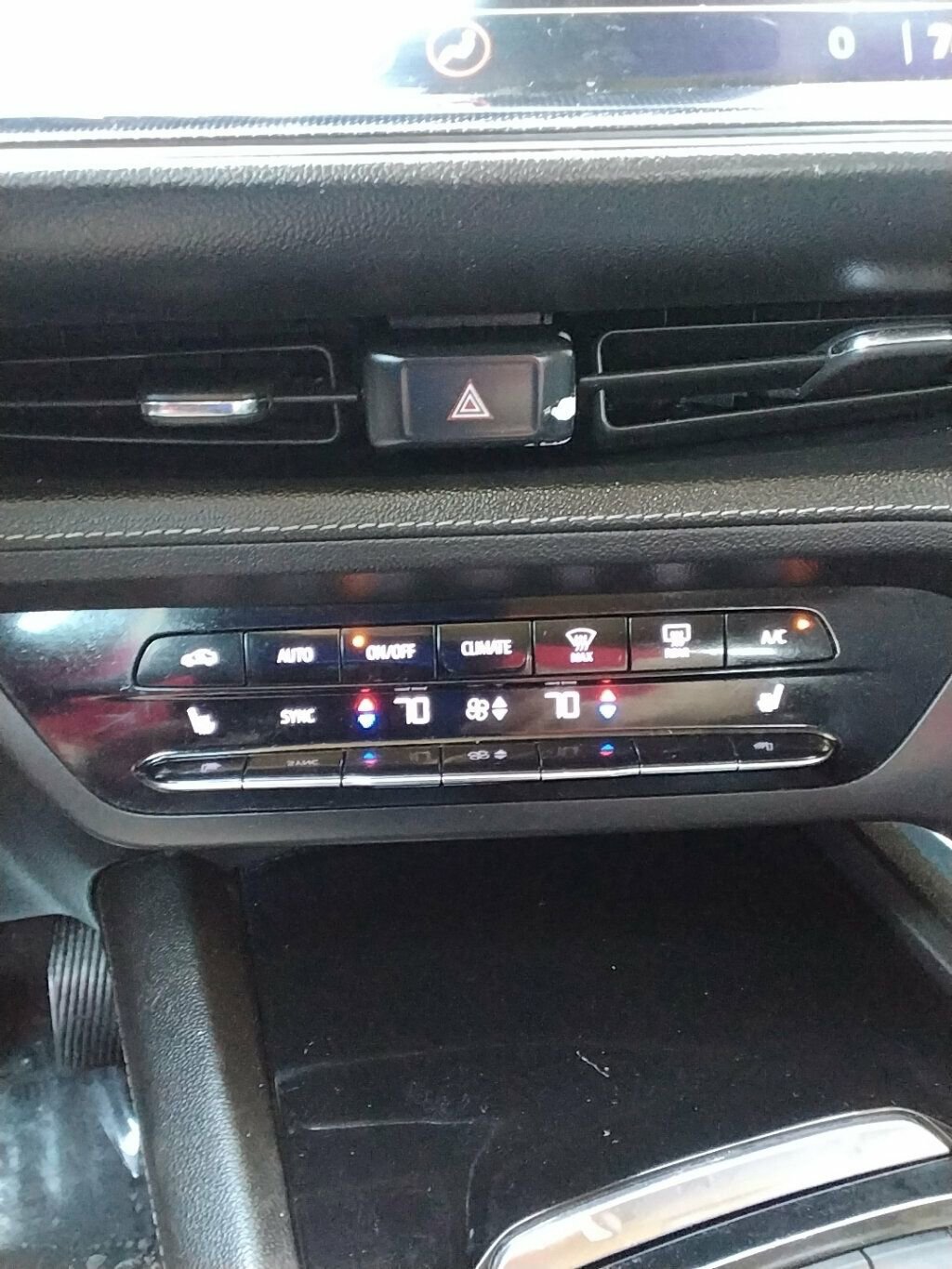 Used 2021 Buick Envision Preferred FWD image 24