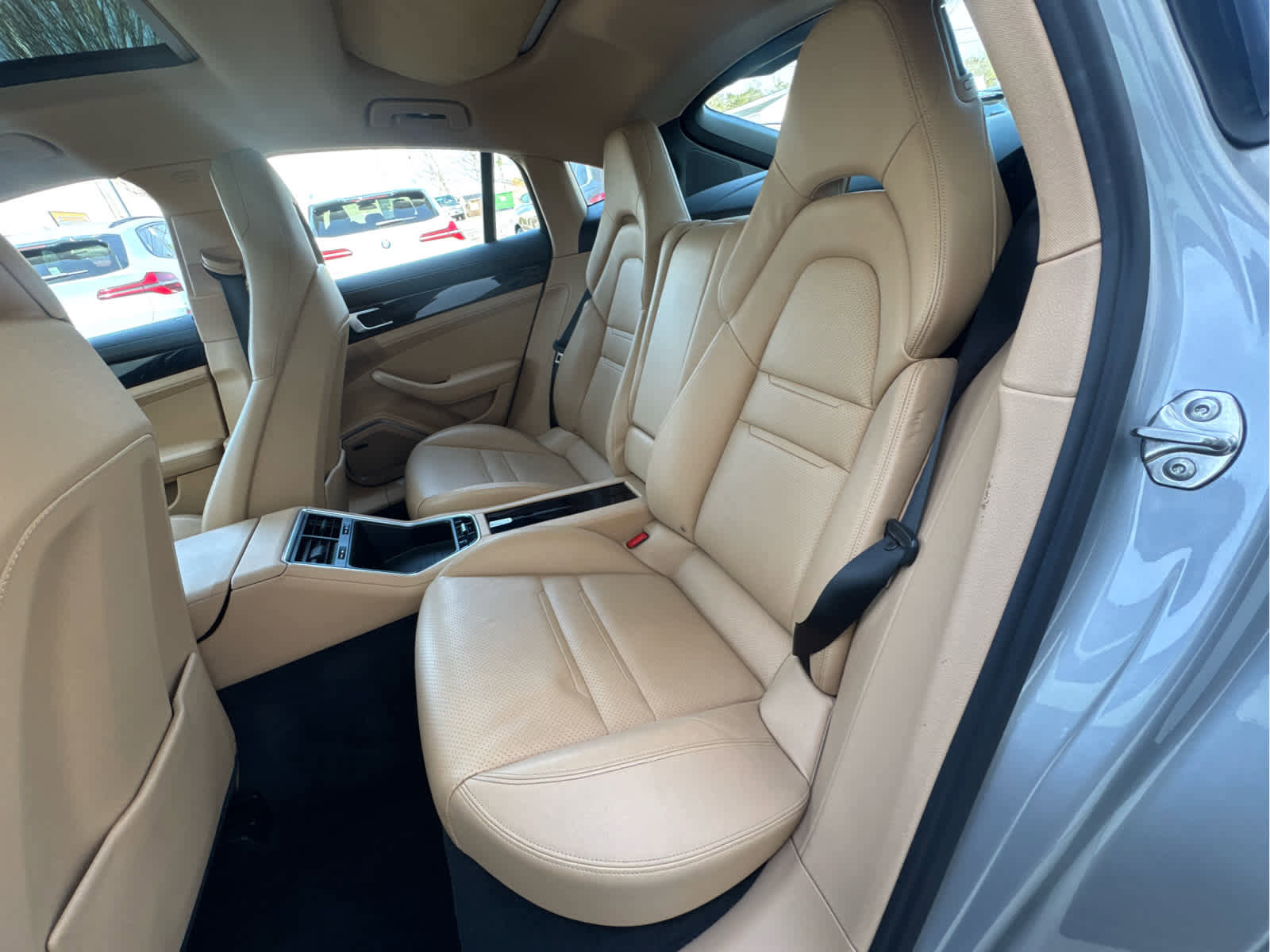 Used 2017 Porsche Panamera 4S image 13