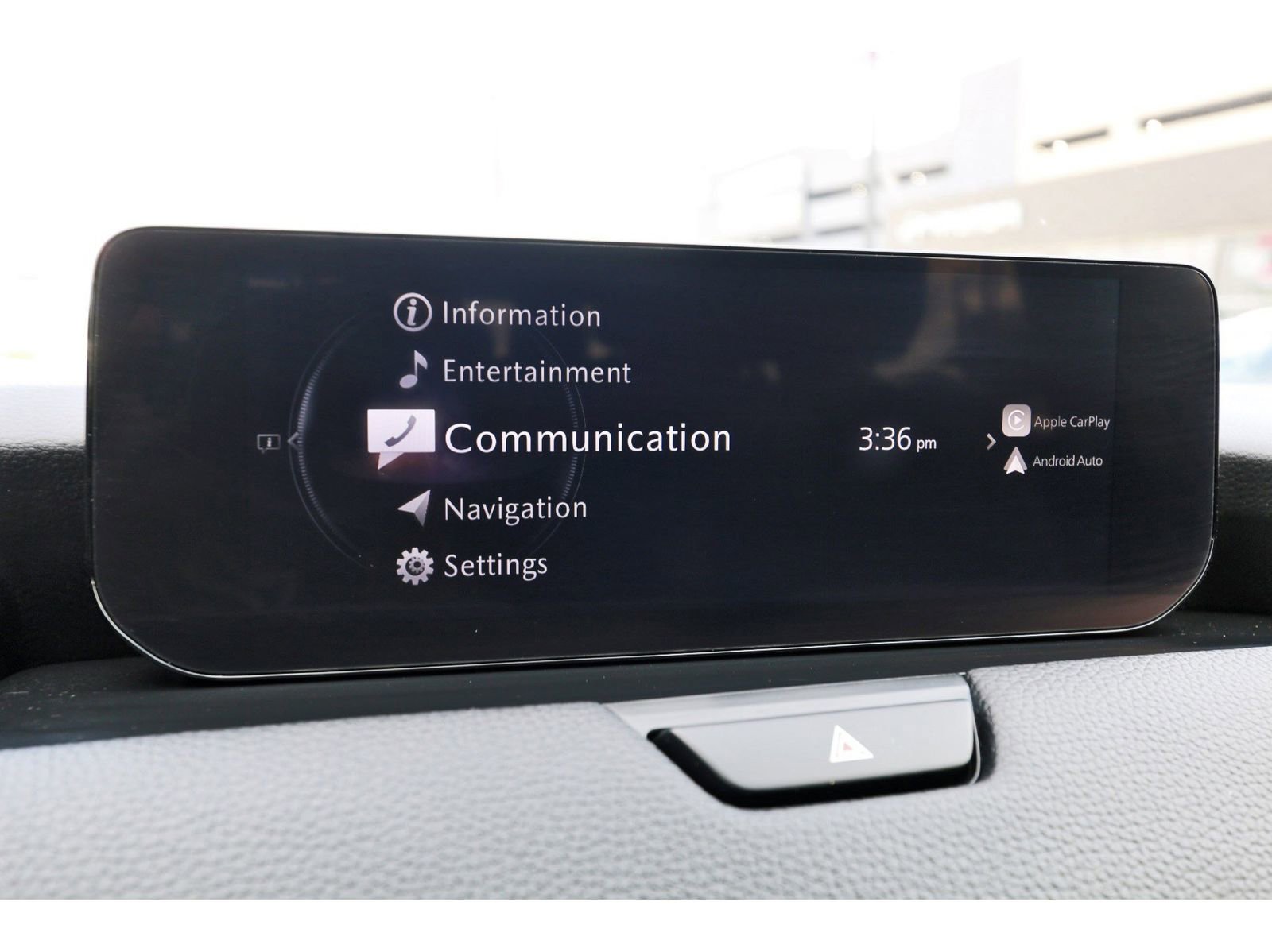 Used 2024 MAZDA CX-90 3.3 Turbo w/ Preferred Plus image 25