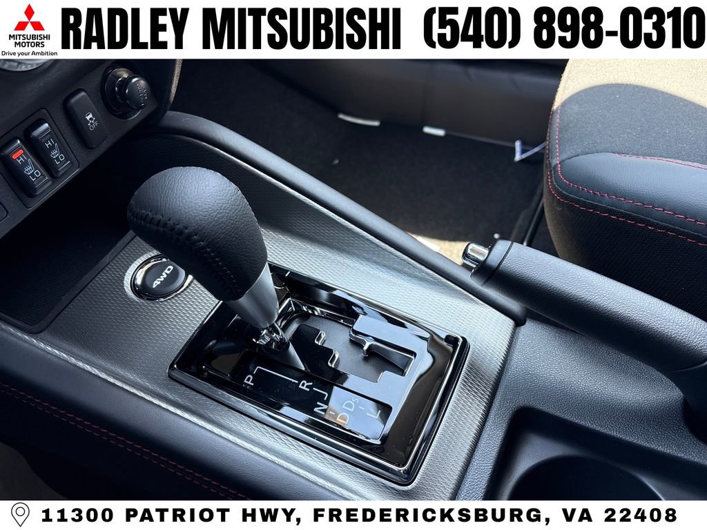 New 2026 Mitsubishi Outlander Sport SE image 11