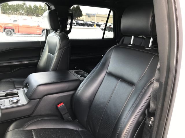Used 2020 Ford Expedition XLT w/ Equipment Group 202A image 8
