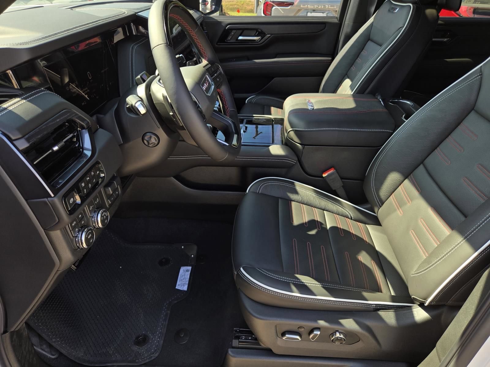 New 2026 GMC Yukon XL AT4 Ultimate AWD/4WD image 8