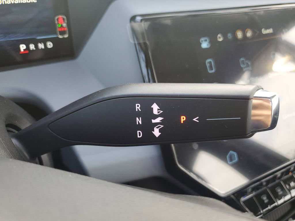 New 2027 Chevrolet Bolt RS w/ Technology Package FWD image 28