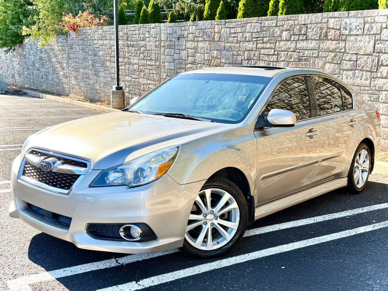 Used 2014 Subaru Legacy 2.5i Limited w/ Moonroof Package image 17