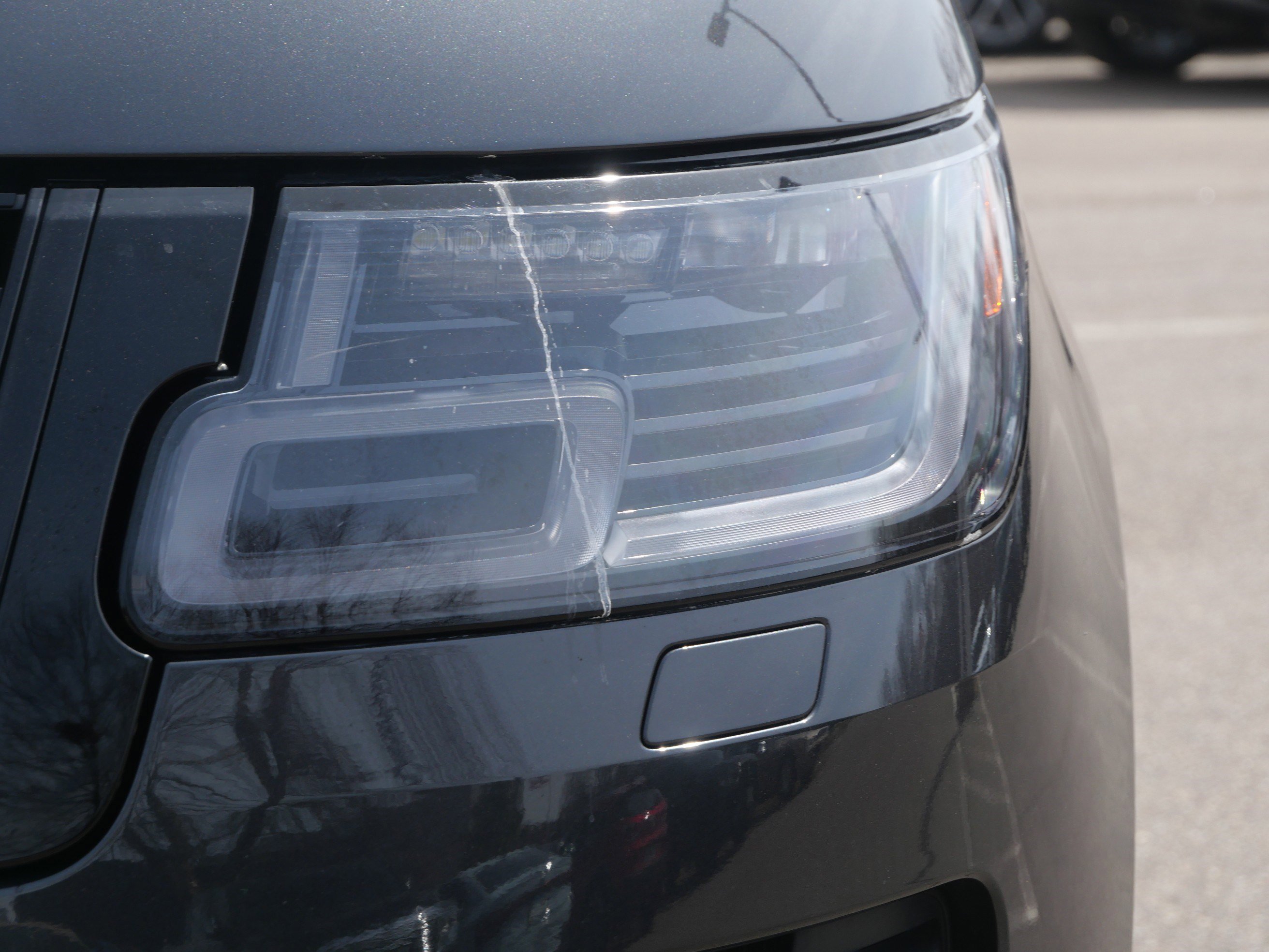 Used 2021 Land Rover Range Rover P525 Westminster Edition LWB image 9