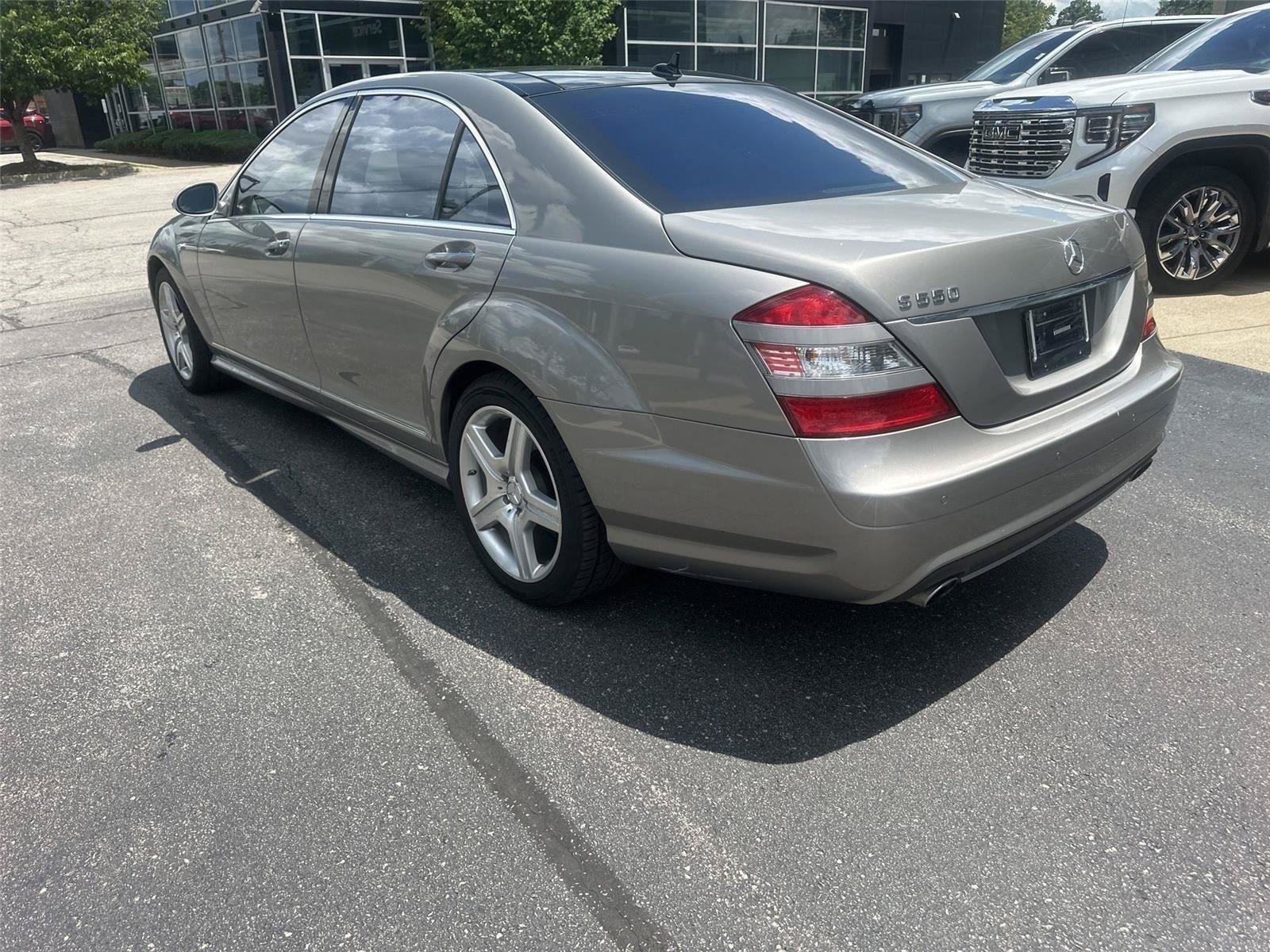 Used 2008 Mercedes-Benz S 550 image 8