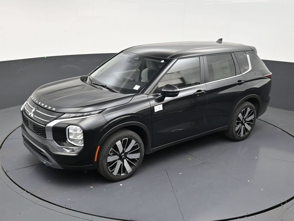 New 2026 Mitsubishi Outlander SE FWD image 12