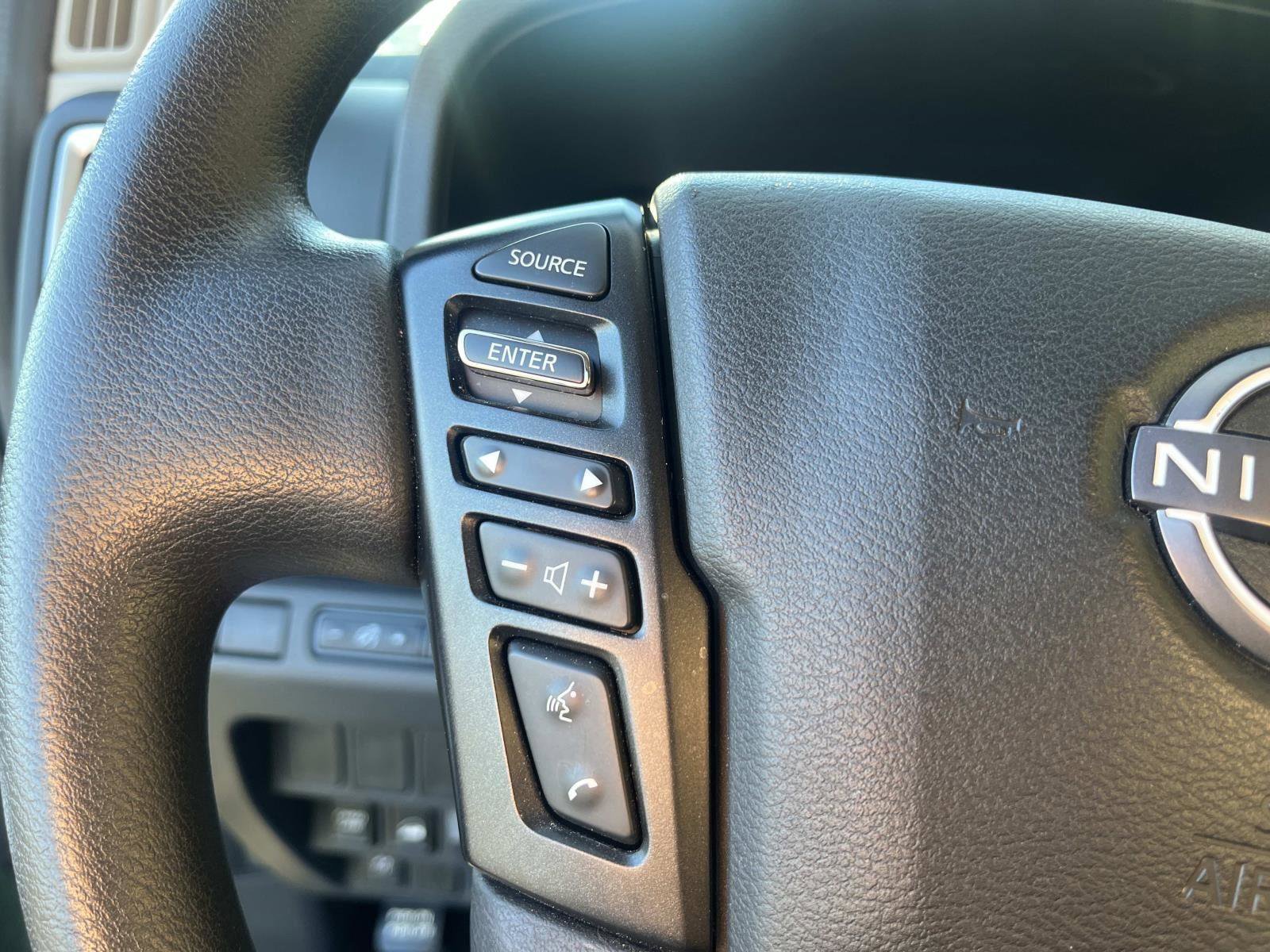 Used 2023 Nissan Frontier SV w/ Tow Package image 28