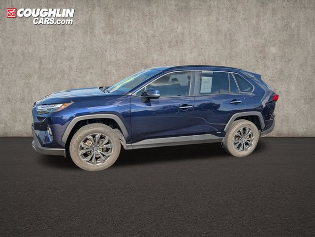 Used 2024 Toyota RAV4 Limited w/ Advanced Technology Package AWD/4WD image 4