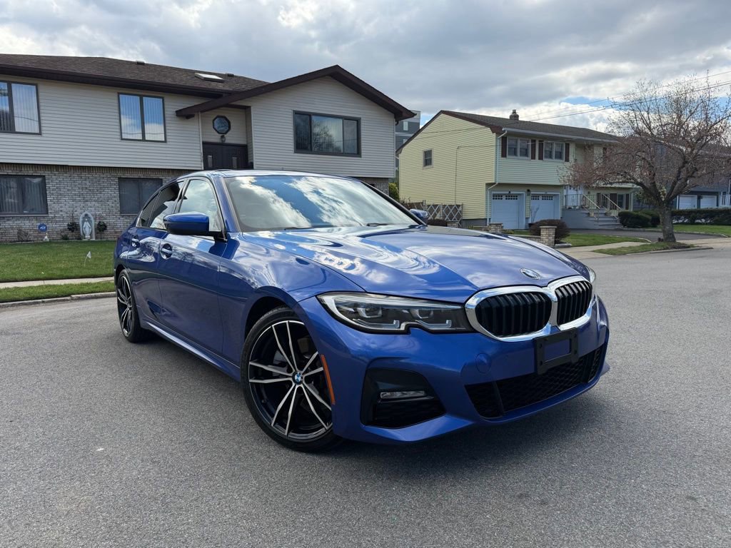 Used 2019 BMW 330i xDrive Sedan w/ M Sport Package image 1