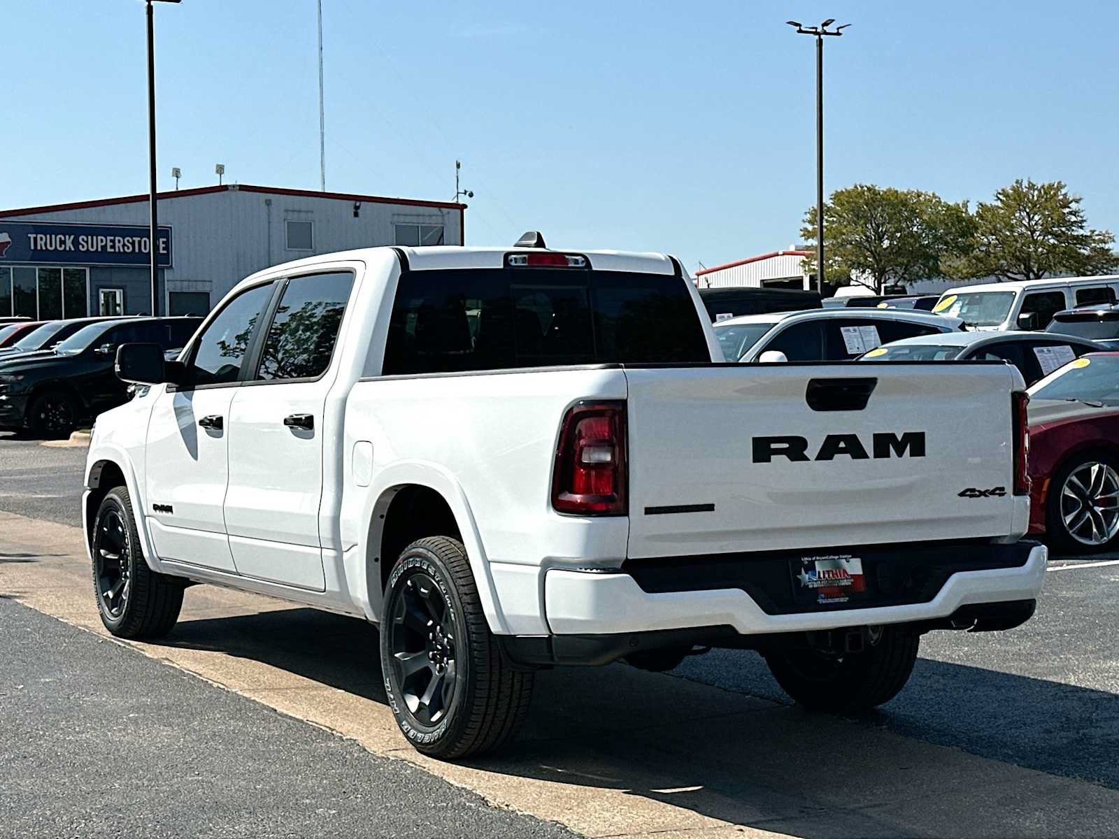 New 2026 RAM 1500 Big Horn AWD/4WD image 13
