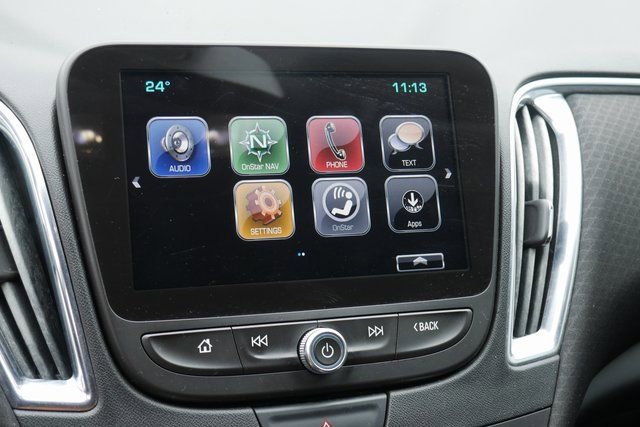 Used 2018 Chevrolet Malibu LT image 18