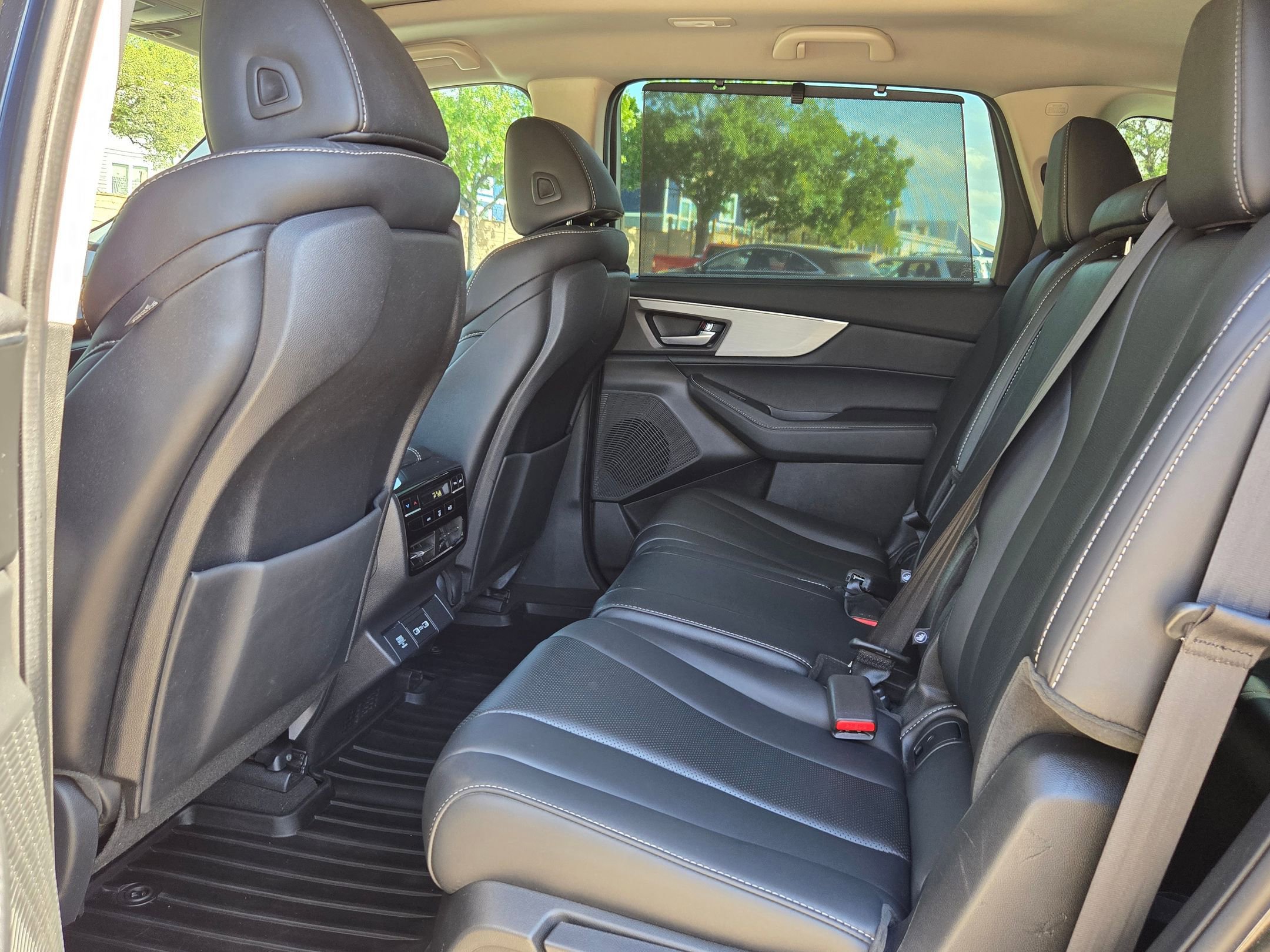 Certified 2023 Acura MDX SH-AWD w/ Technology Package image 15