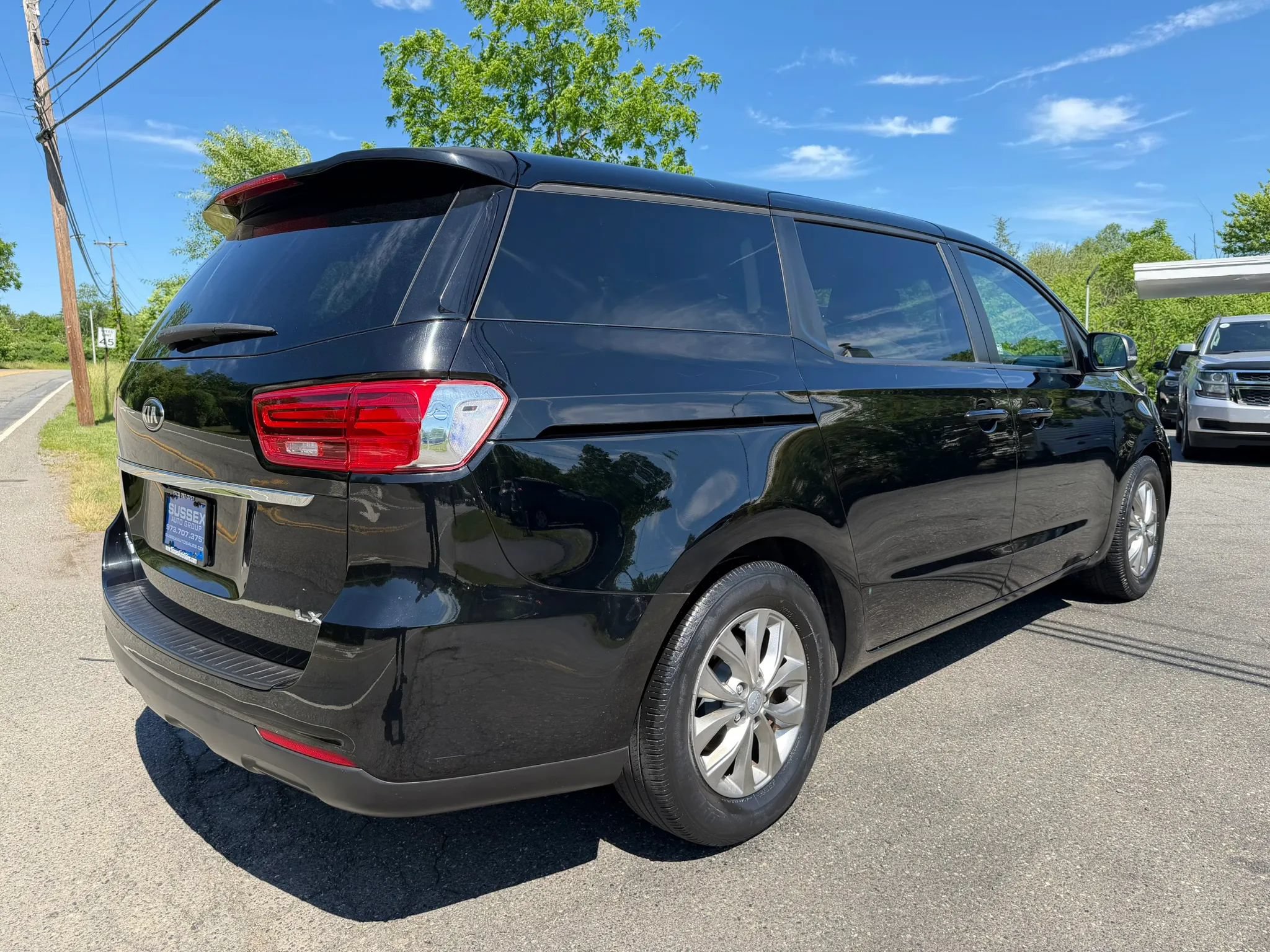 Used 2019 Kia Sedona LX FWD image 6