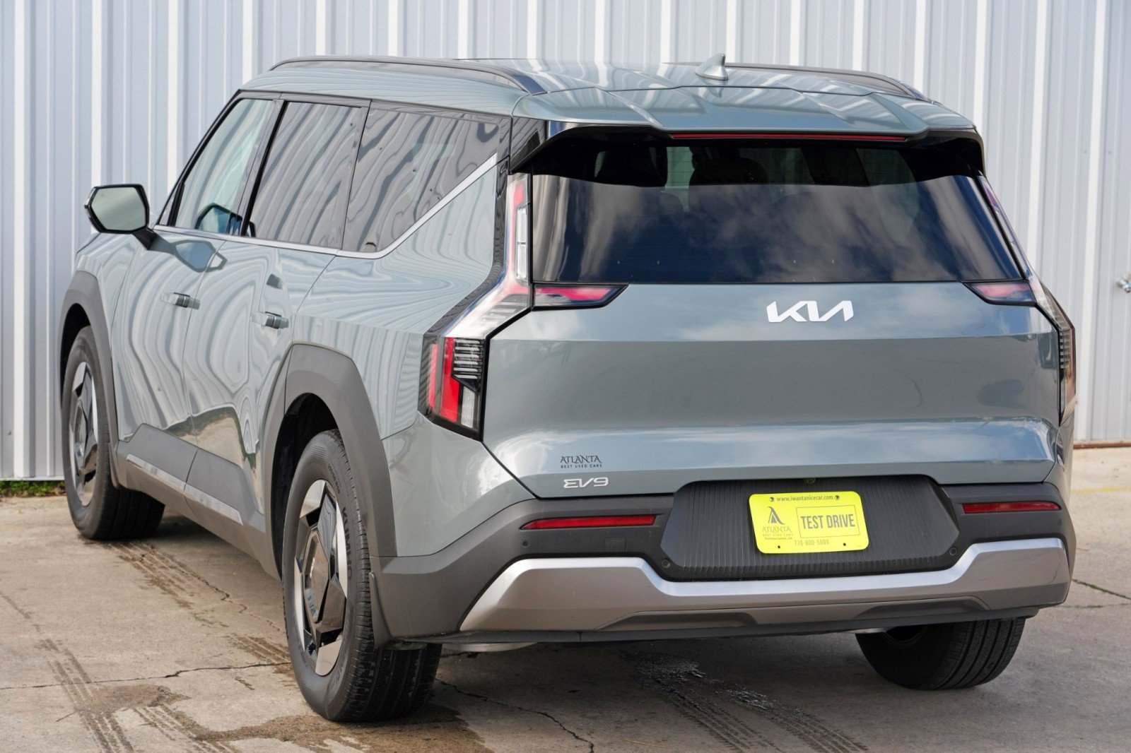 Used 2024 Kia EV9 Wind image 52