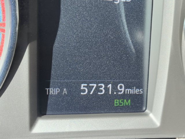 Used 2017 Toyota RAV4 Limited FWD image 20