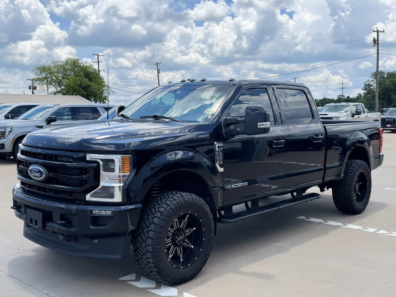 Used 2022 Ford F350 Lariat w/ Lariat Ultimate Package AWD/4WD video 2