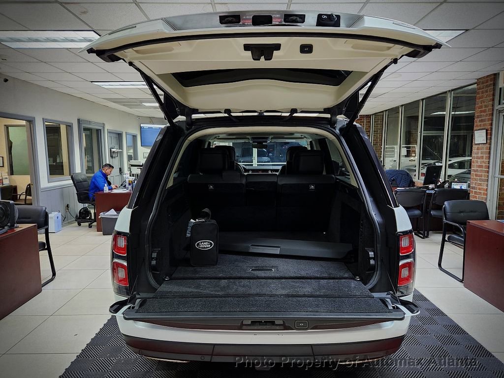 Used 2018 Land Rover Range Rover Long Wheelbase Autobiography image 61