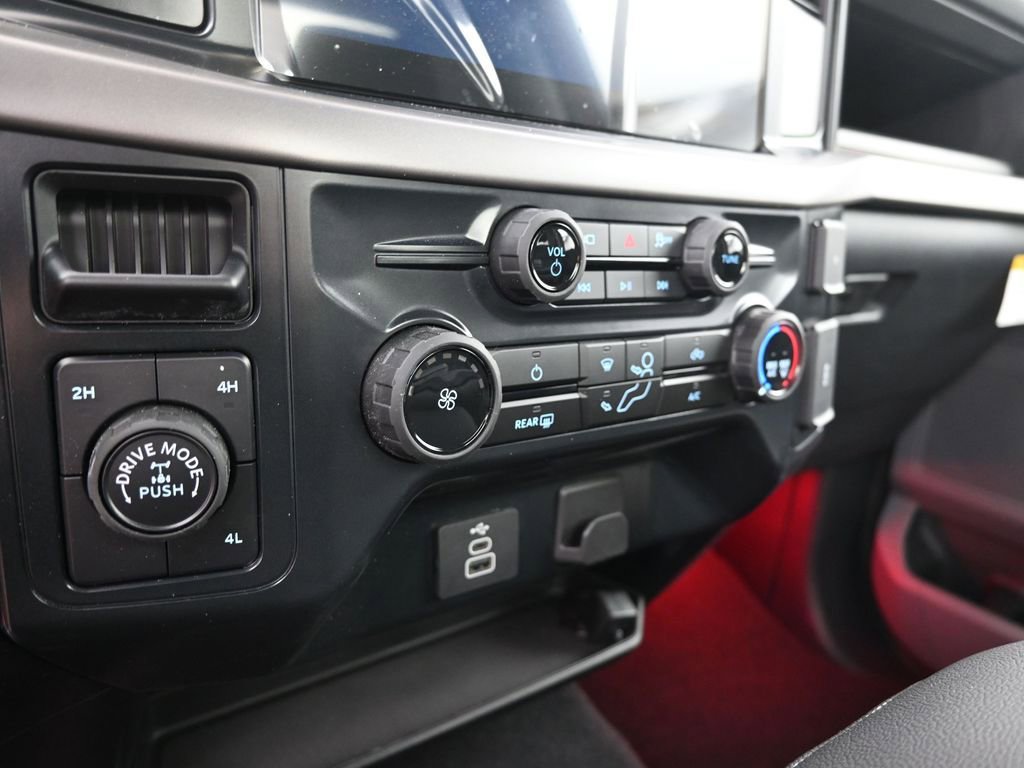 New 2025 Ford F150 XL w/ Equipment Group 103A High image 20