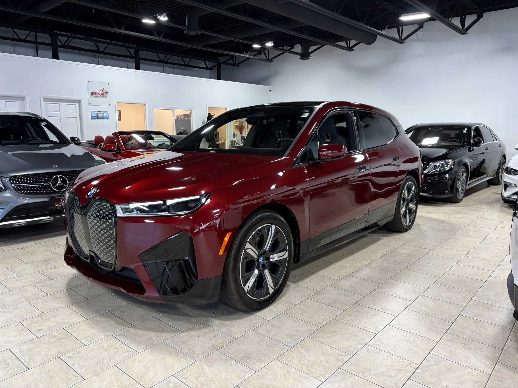 Used 2023 BMW iX M60 AWD/4WD image 6