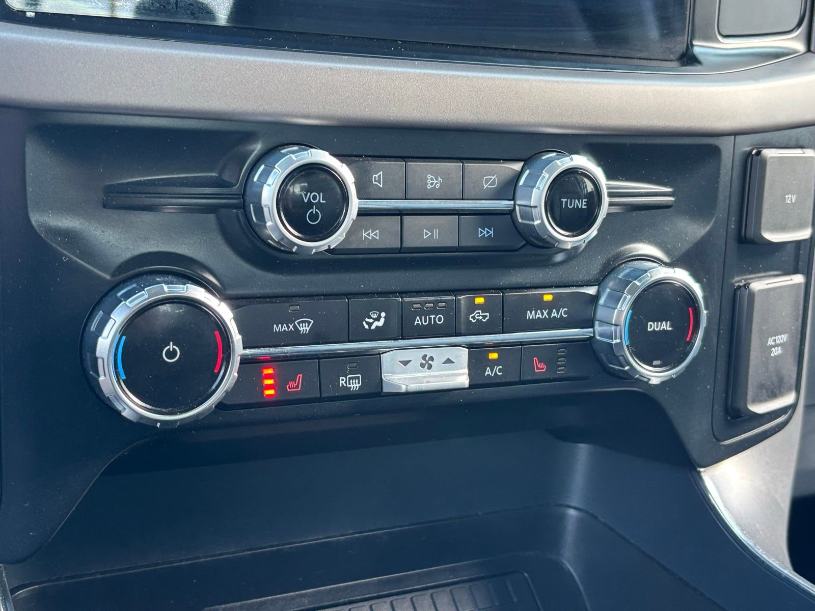 Used 2024 Ford F150 XLT w/ Equipment Group 302A MID AWD/4WD image 24