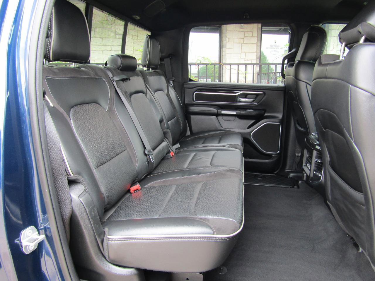 Used 2019 RAM 1500 Laramie RWD image 12