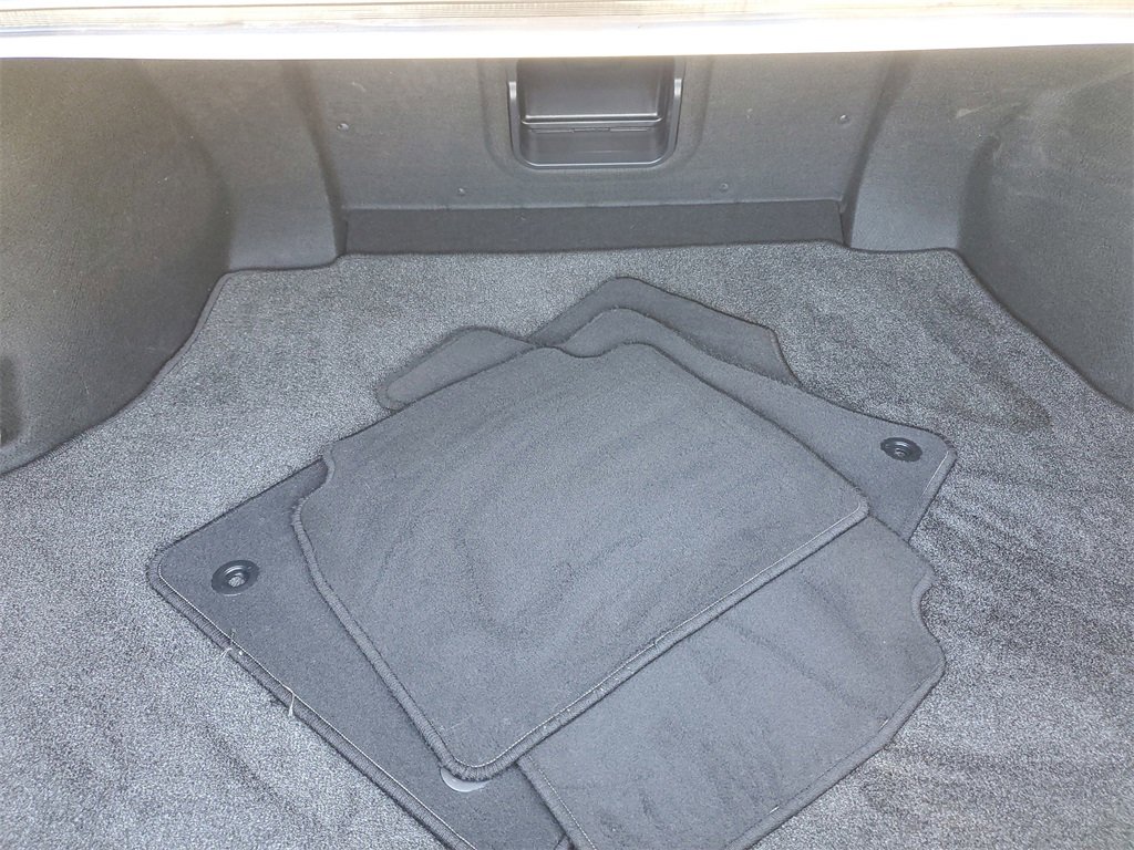 Used 2024 Lexus ES 300h w/ Premium Package image 6