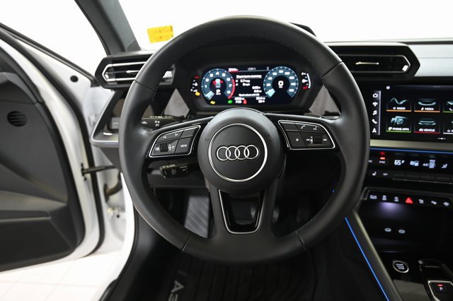 Used 2025 Audi A3 2.0T Premium image 4