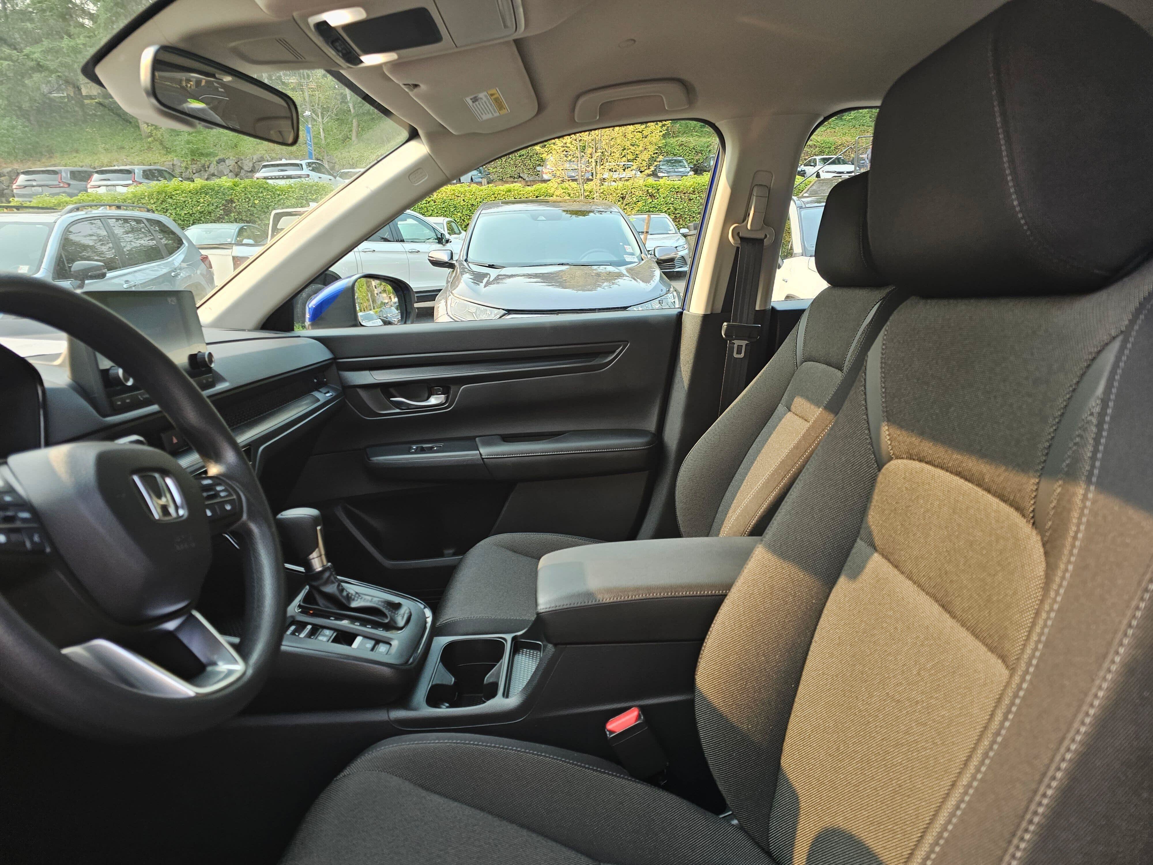 Used 2023 Honda CR-V LX image 22