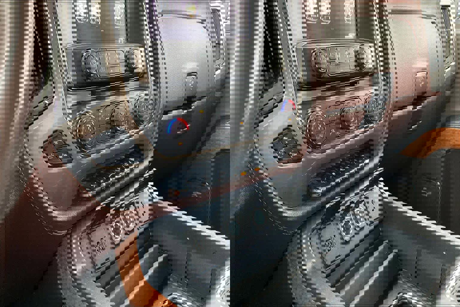 Used 2015 Chevrolet Silverado 2500 High Country w/ Duramax Plus Package AWD/4WD image 34