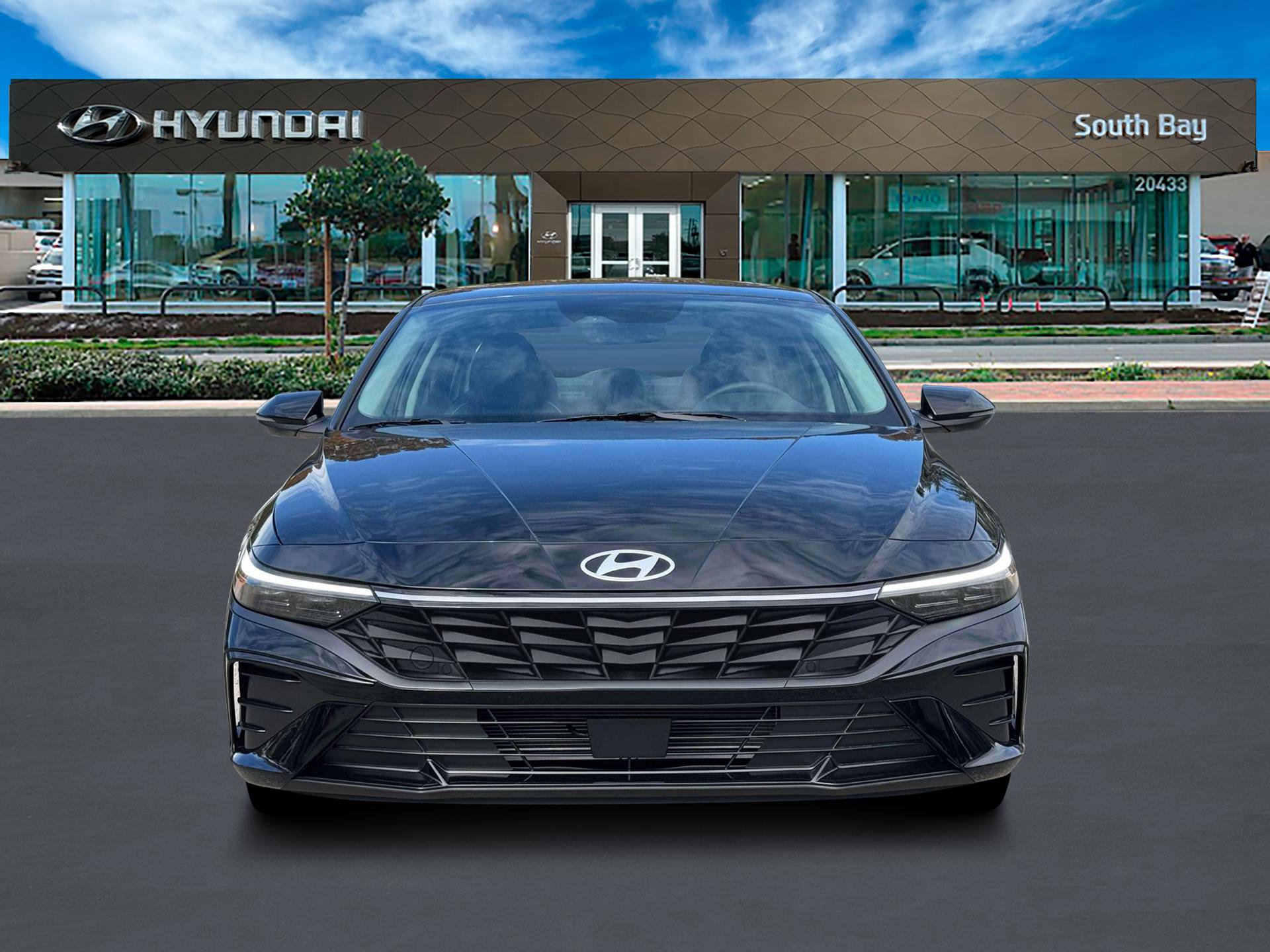 New 2026 Hyundai Elantra Limited image 12