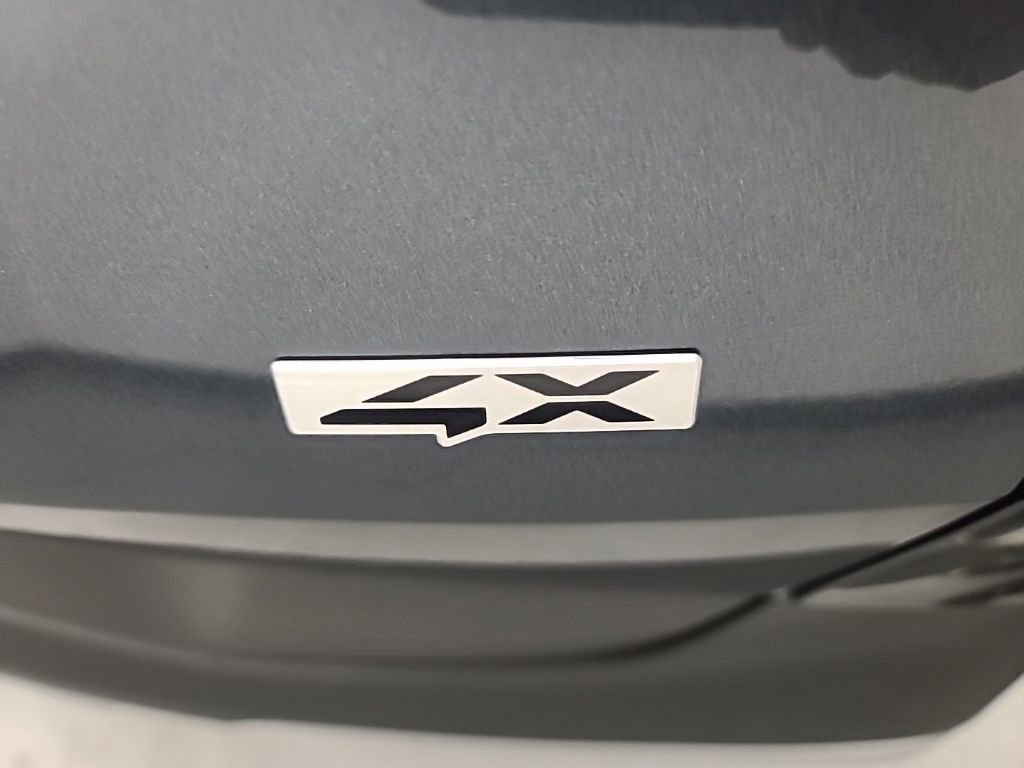 Used 2025 Kia Sportage LX image 12