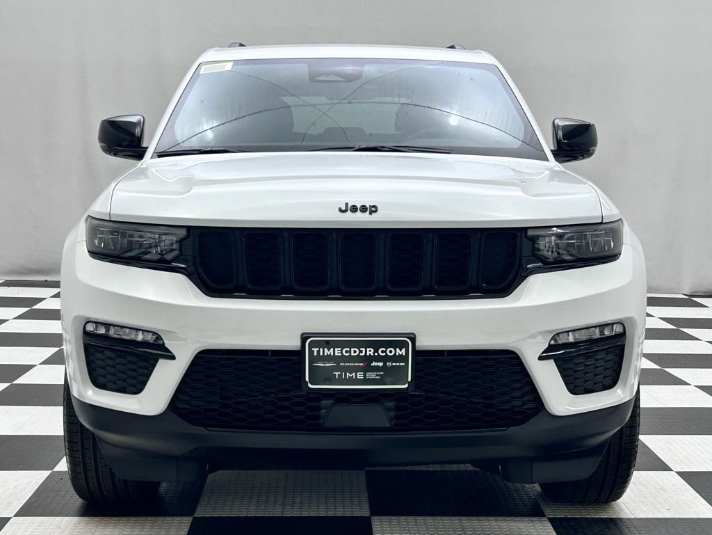 New 2025 Jeep Grand Cherokee Limited w/ Black Appearance Package AWD/4WD image 3