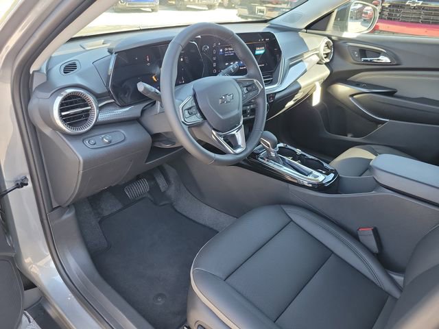 New 2026 Chevrolet Trax ACTIV w/ Driver Confidence Package FWD image 14