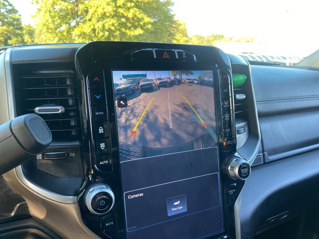 Used 2024 RAM 2500 Laramie image 16