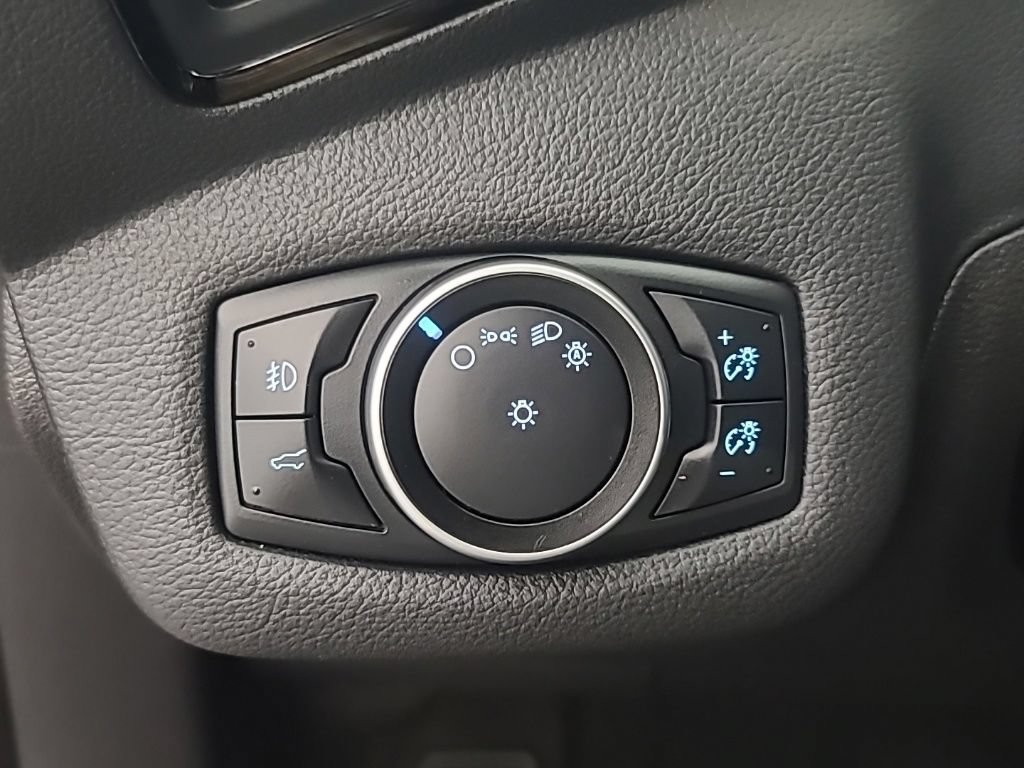Used 2017 Ford Escape Titanium AWD/4WD image 27