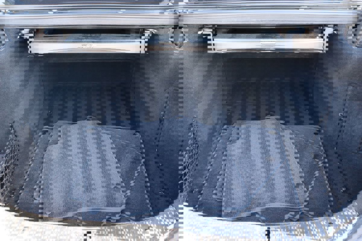 Used 2019 Mercedes-Benz S 560 Sedan w/ AMG Line Exterior image 35