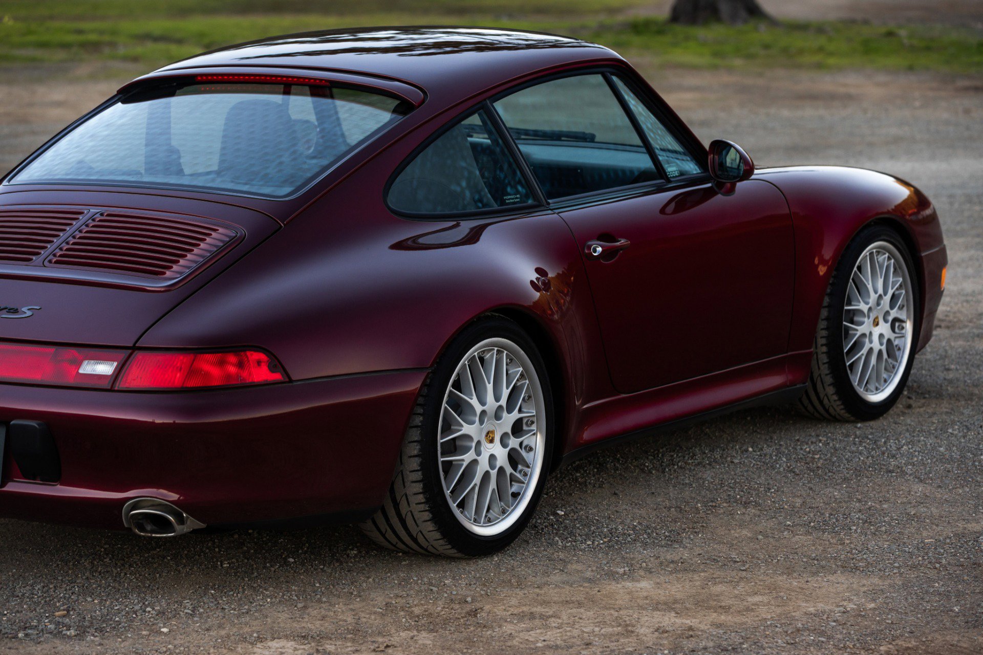 Used 1998 Porsche 911 Carrera S image 16