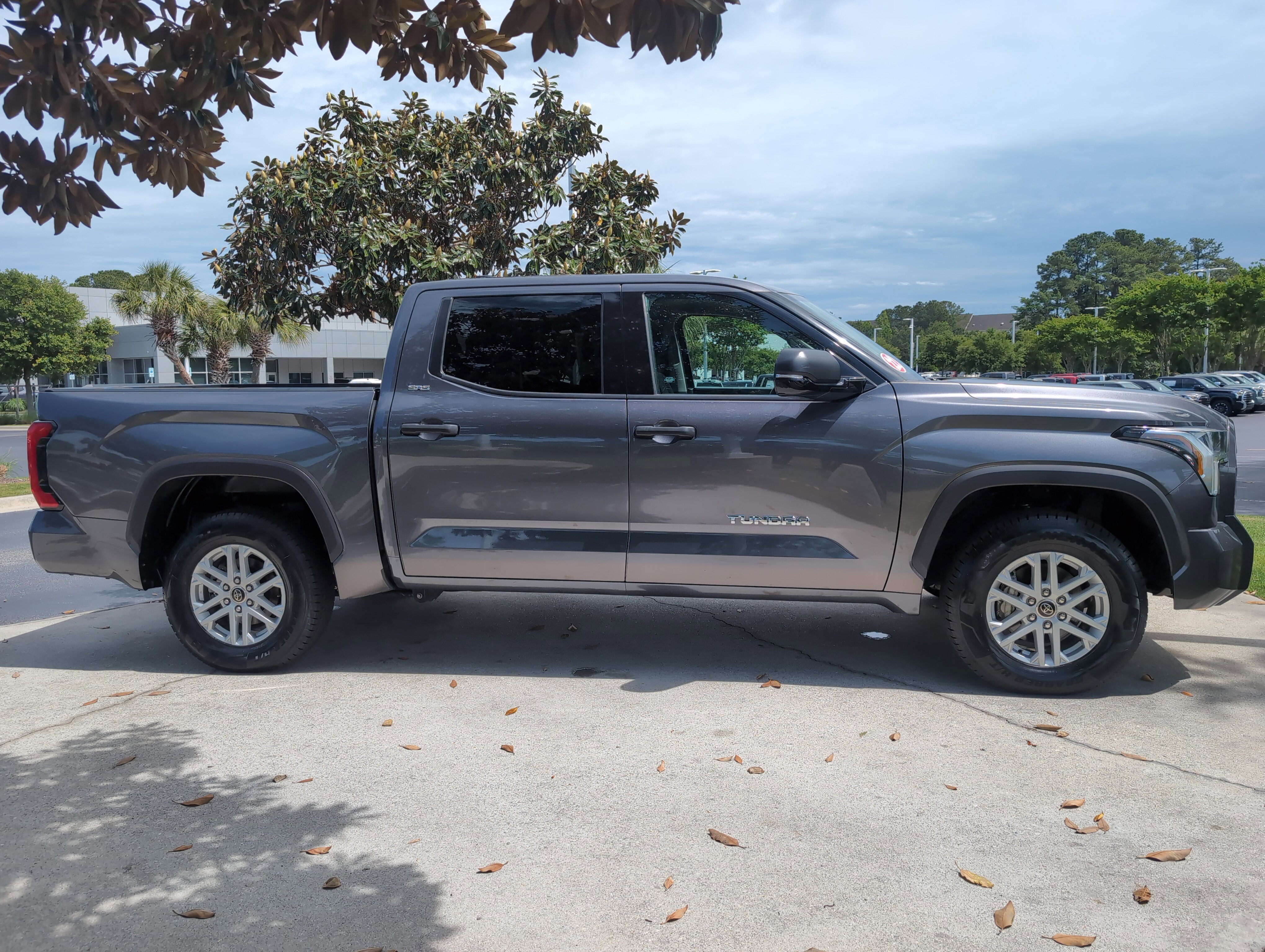 Certified 2022 Toyota Tundra SR5 w/ Convenience Package RWD image 11