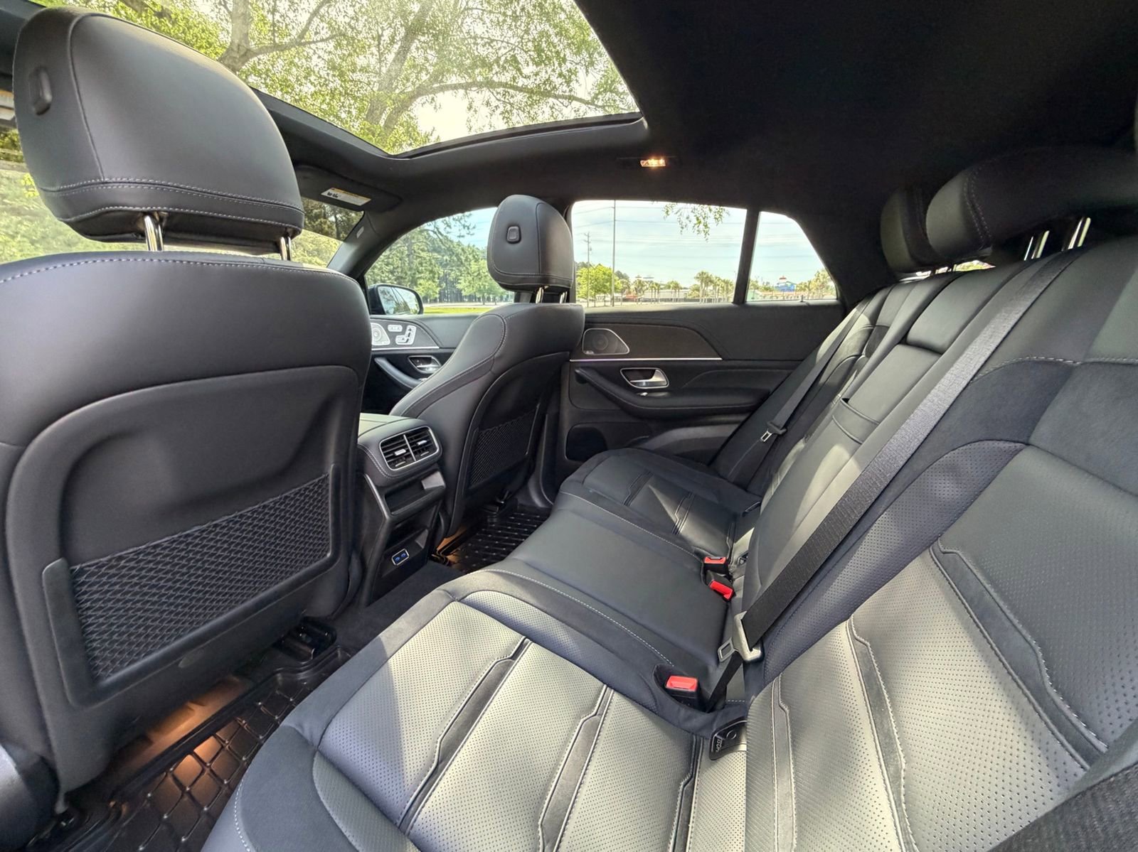 Certified 2025 Mercedes-Benz GLE 53 AMG 4MATIC Coupe image 15