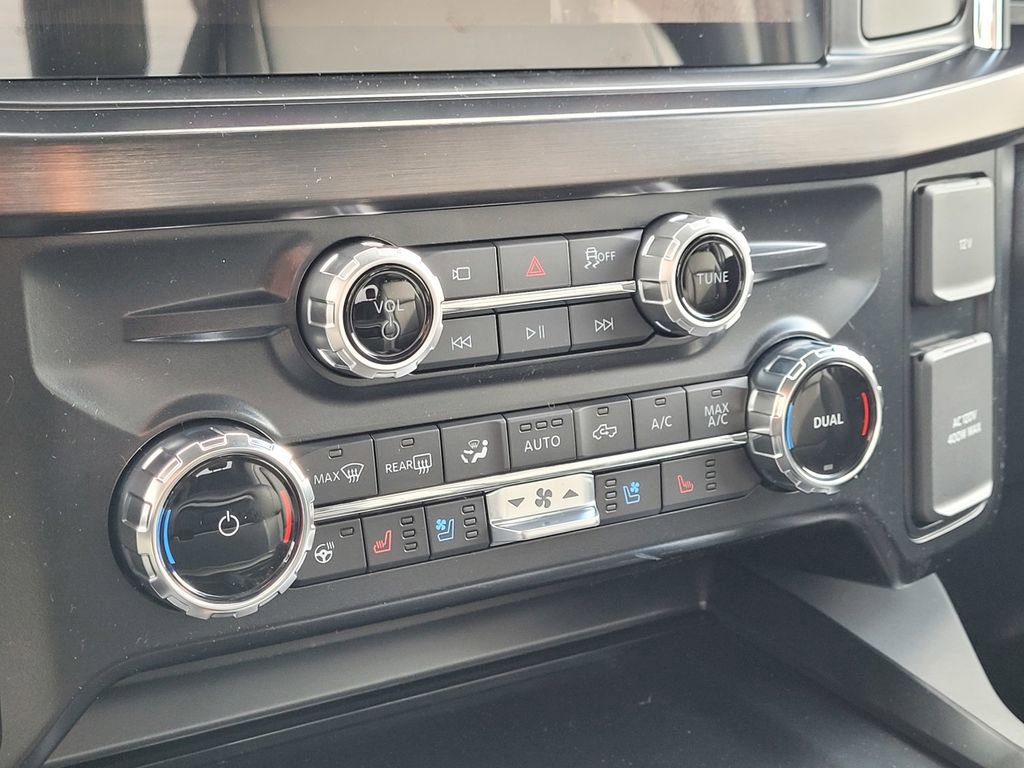 New 2026 Ford F350 Lariat w/ FX4 Off-Road Package image 44