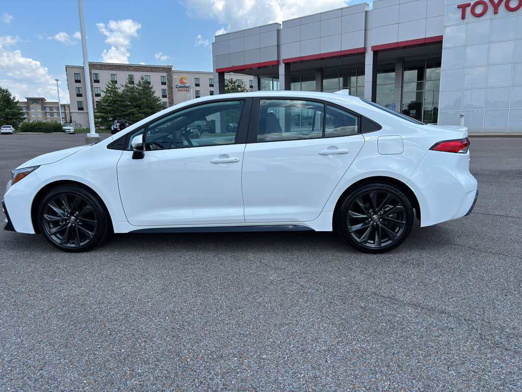 Certified 2024 Toyota Corolla SE image 2
