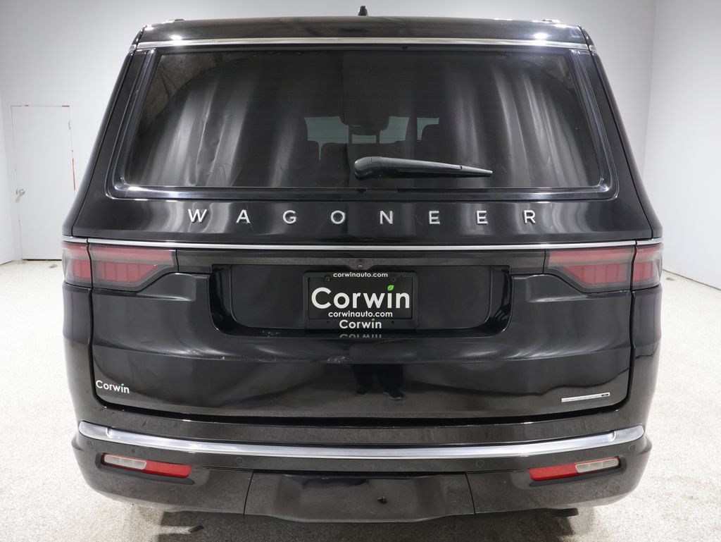Used 2024 Jeep Wagoneer Series II AWD/4WD image 3