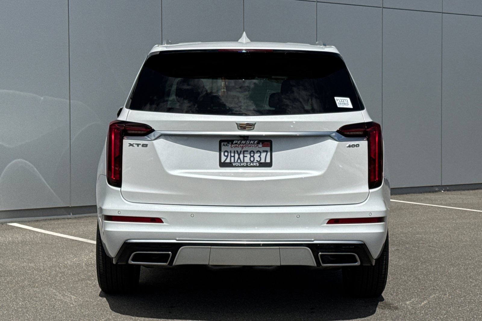 Used 2024 Cadillac XT6 Premium Luxury w/ Technology Package image 4