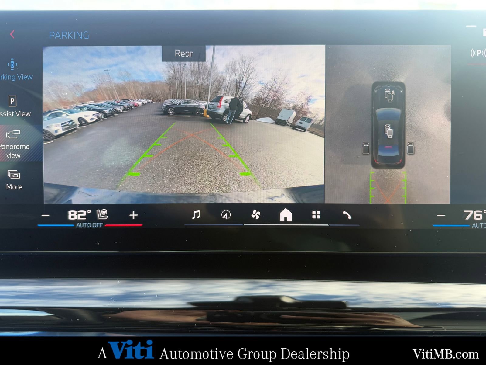 Used 2025 BMW i5 M60 w/ Executive Package image 34