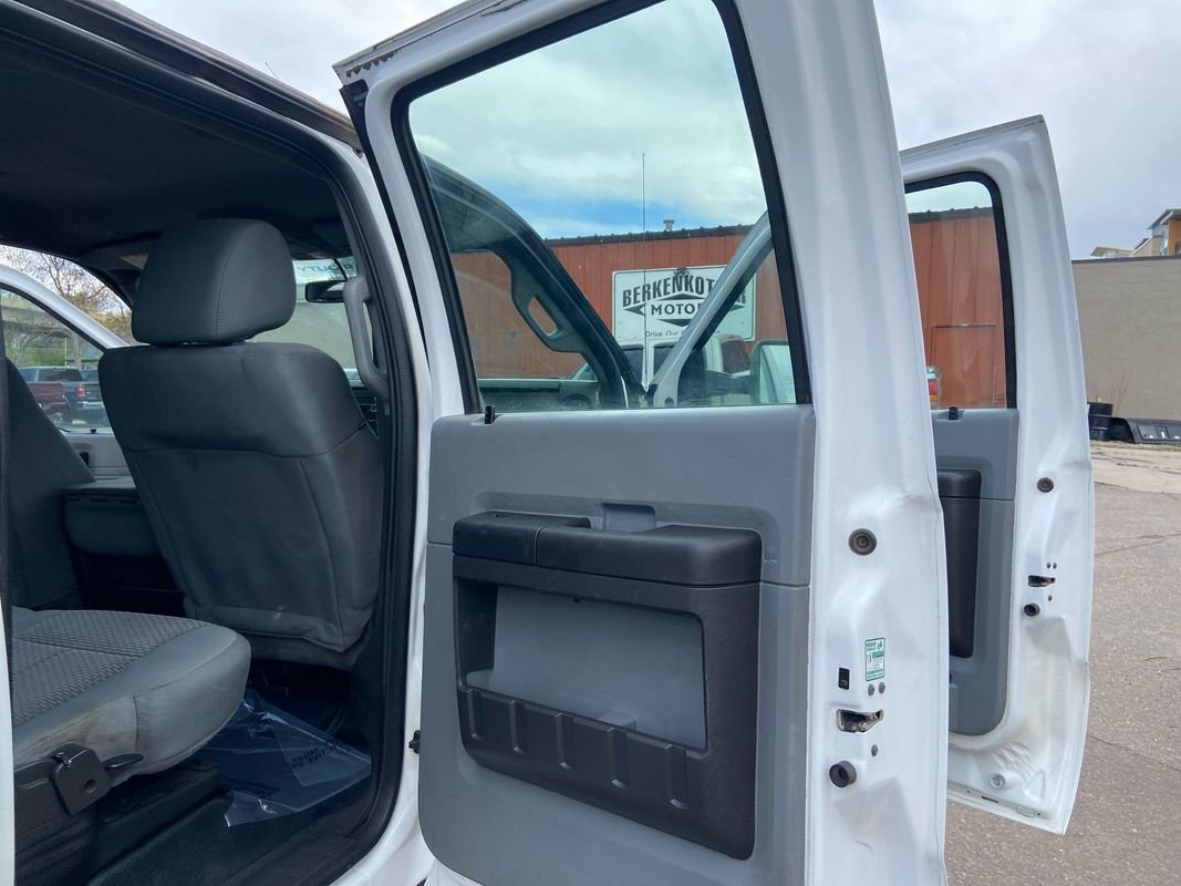 Used 2014 Ford F250 XL w/ Power Equipment Group AWD/4WD image 27