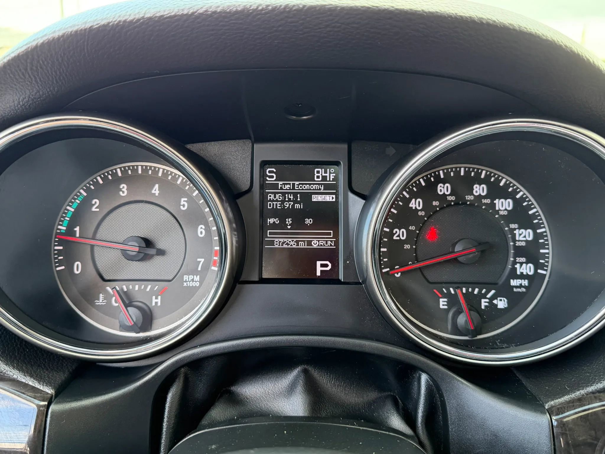 Used 2013 Jeep Grand Cherokee Laredo w/ Laredo E Group AWD/4WD image 34
