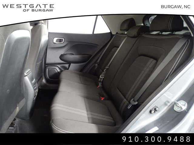 Used 2024 Hyundai Venue SEL image 9